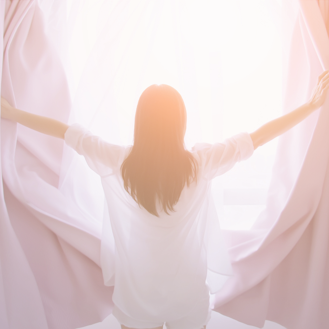 Liebe strömt herein durch die Vorhänge, wie der morgendliche Sonnenschein. Magic. Einfach nur Magisch.